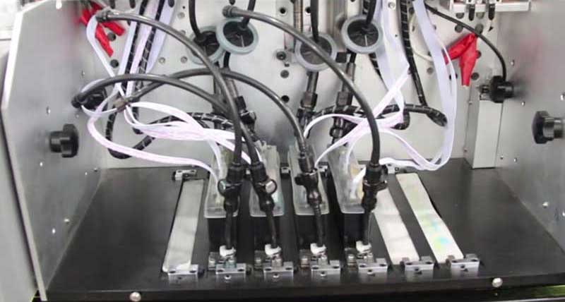 平板UV噴繪機關(guān)機注意事項